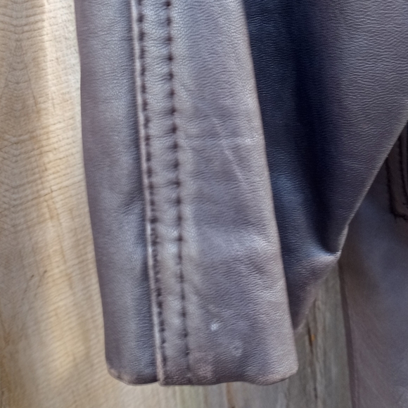 Vintage- LA STUDIO Retro Leather Coat - Picture 9 of 10